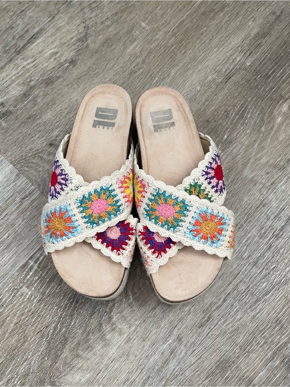 DL1961 Boho Crochet Floral Platform Sandals Women’s Size 7 Multicolor Slide - Picture 2 of 8